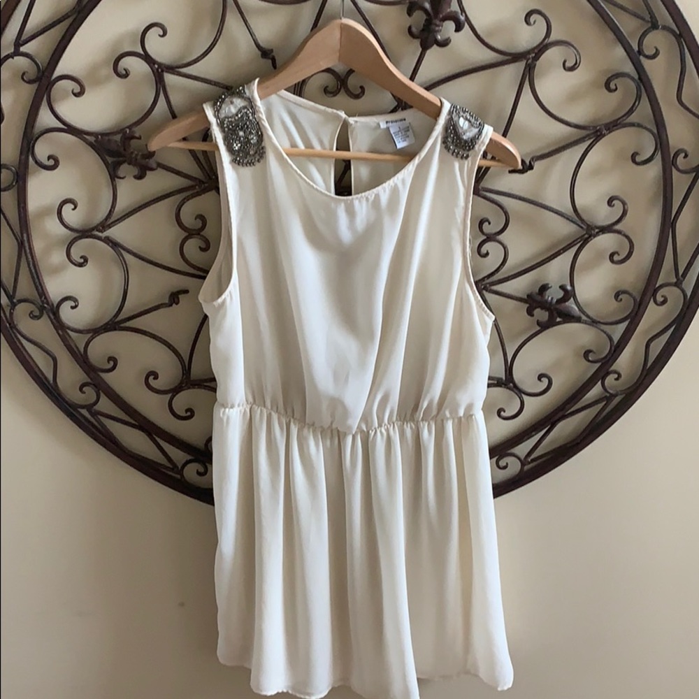 Mini dress